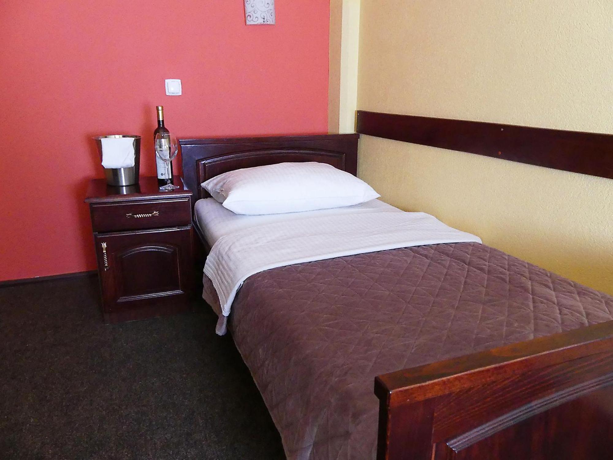 Motel Atlantis Prijedor Esterno foto